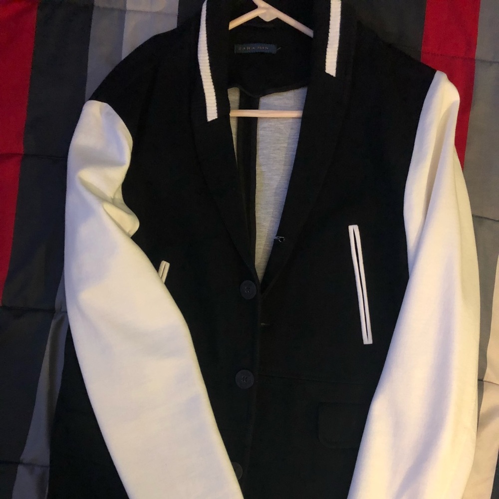BLACK SPORTS VARSITY JACKET